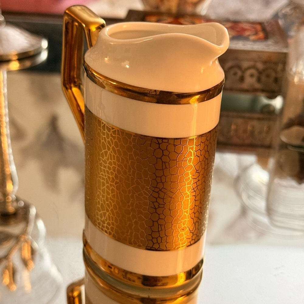 Yedi Houseware Ceramic Gold Accent Creamer Pitcher – New - Picture 3 of 4